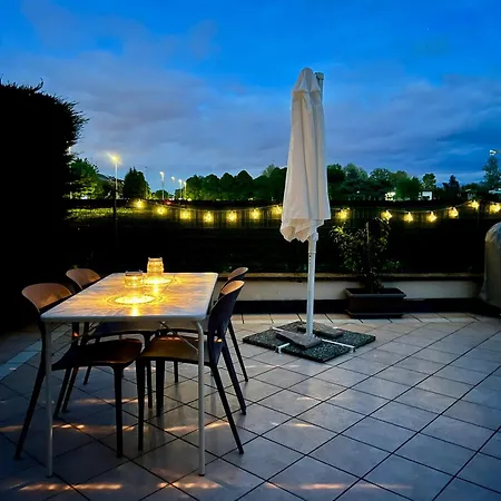 The Beekeeper, Country Escape With Terrace & Bike Near Parma Appartamento *