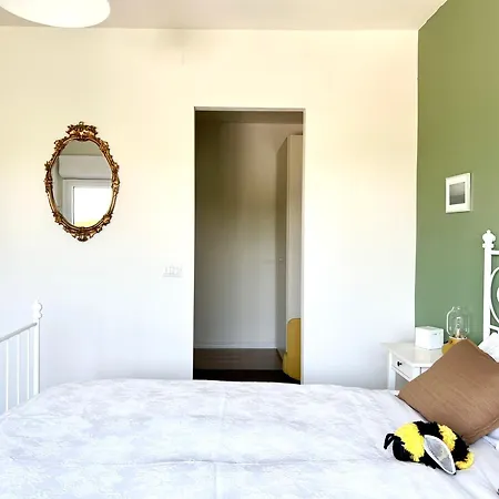 Apartmán The Beekeeper, Country Escape & Terrace Near Parma Basilicanova