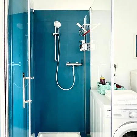 The Beekeeper, Country Escape & Terrace Near Parma Apartmán *