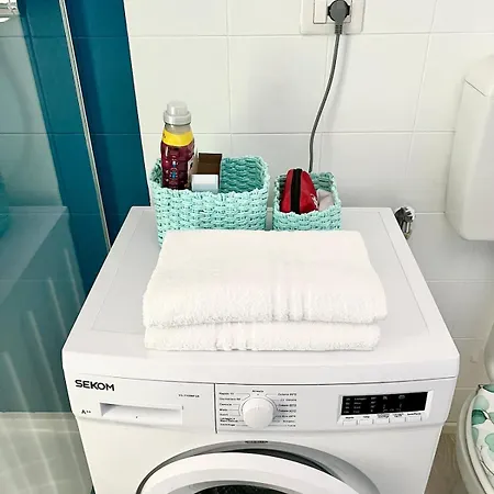 Apartmán The Beekeeper, Country Escape & Terrace Near Parma