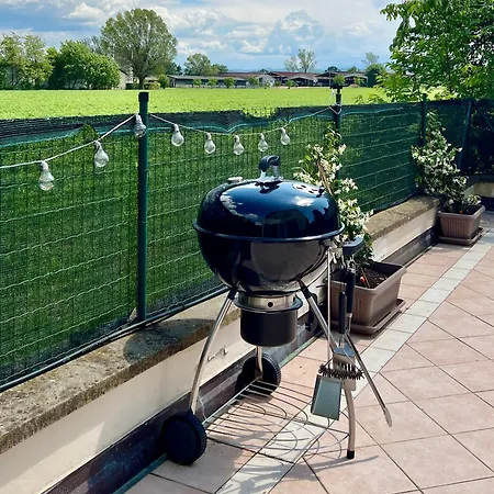 The Beekeeper, Country Escape With Terrace & Bike Near Parma Apartmán Basilicanova