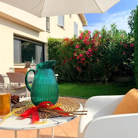 The Beekeeper, Country Escape With Terrace & Bike Near Parma Apartmán