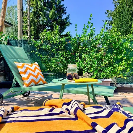 The Beekeeper, Country Escape With Terrace & Bike Near Parma Apartmán *