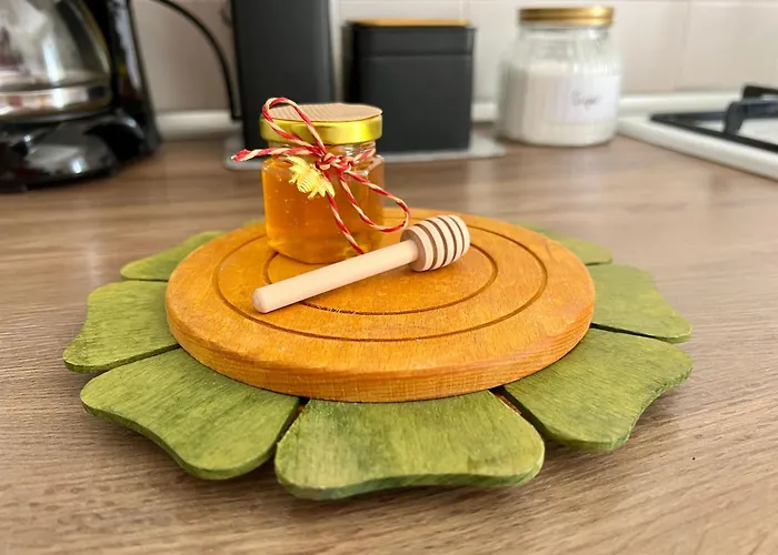 Appartement The Beekeeper, Country Escape & Terrace Near Parma Basilicanova